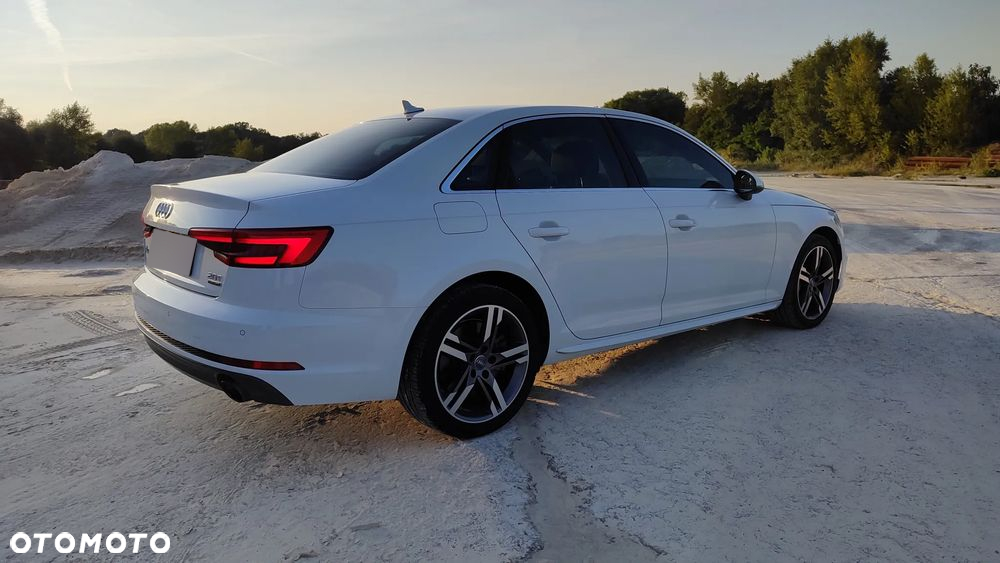 Audi A4 2.0 TFSI Quattro Sport S tronic - 12