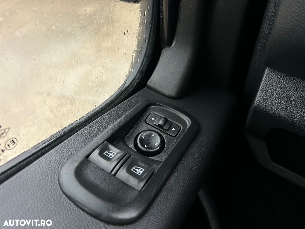 Renault Master BOX 4.8 m 10 EUROPALETI - 33