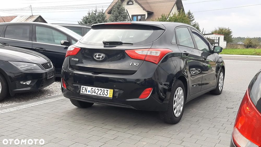 Hyundai i30 1.4 CRDi Comfort - 4