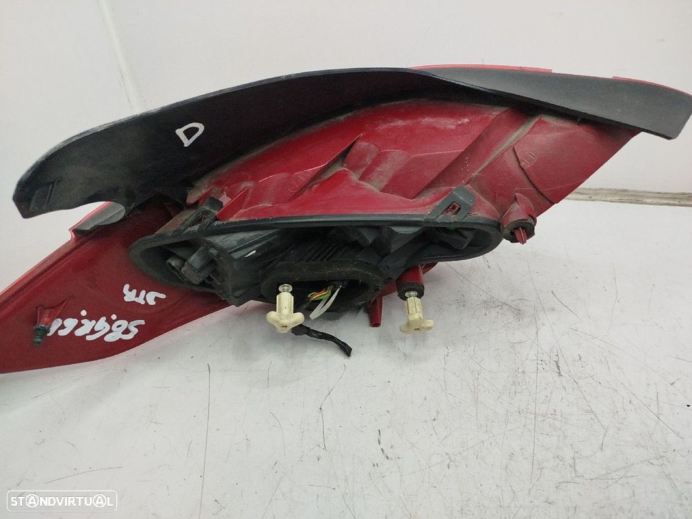 Farolim Stop Dto Peugeot 308 (4A_, 4C_) - 3