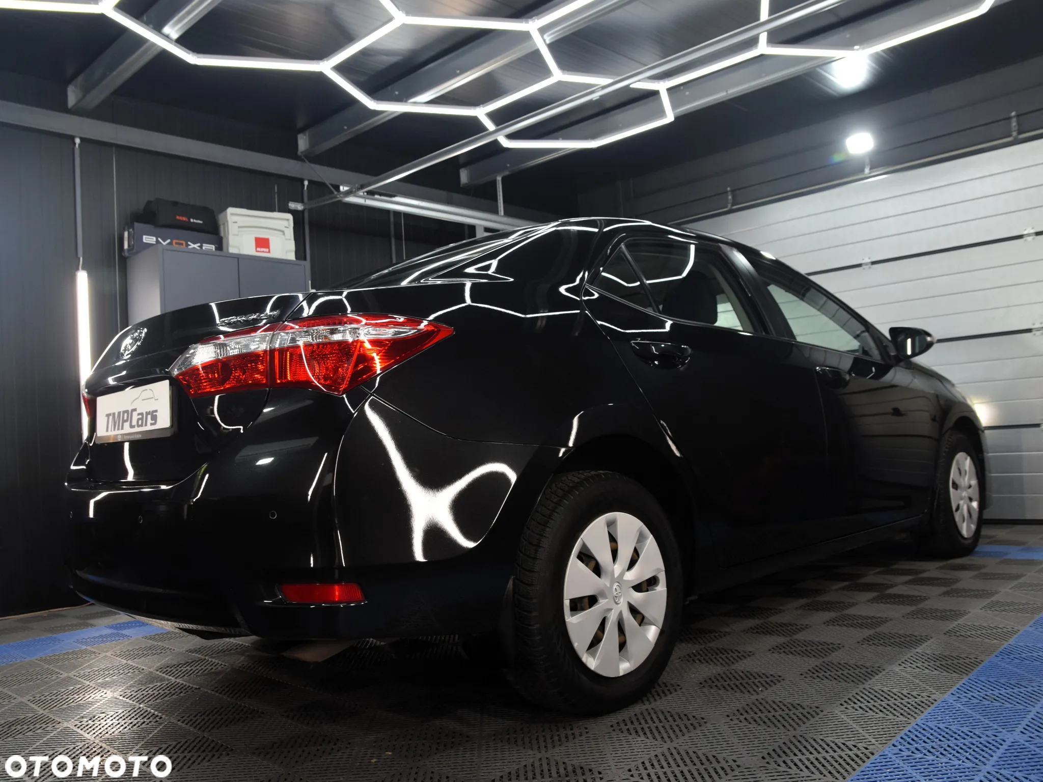 Toyota Corolla 1.6 Active - 3