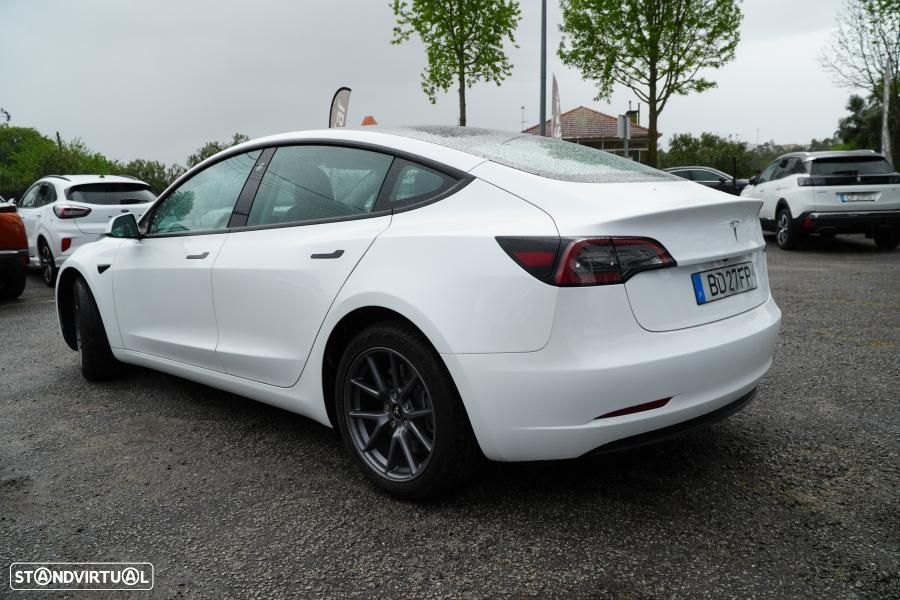 Tesla Model 3 Long Range Tração Traseira - 5