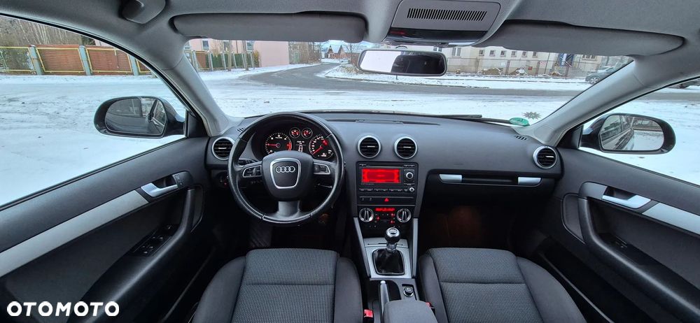 Audi A3 Sportback - 8