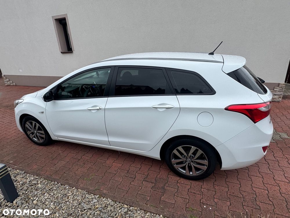 Hyundai i30 - 16
