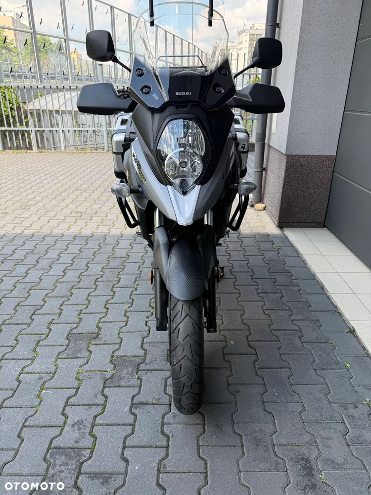 Suzuki V-STROM - 23