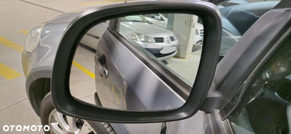 Suzuki SX4 1.6 GLX / Comfort - 24