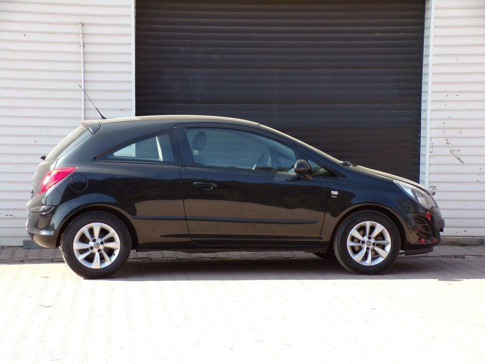 Opel Corsa - 12