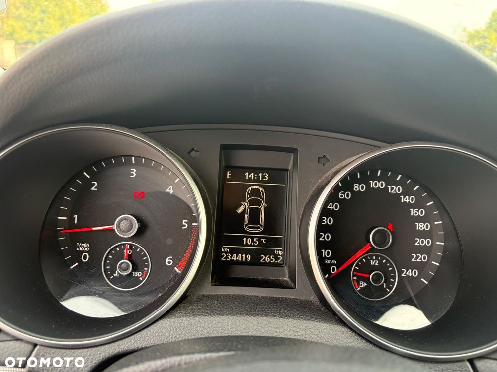 Volkswagen Golf 2.0 TDI DPF Style - 15