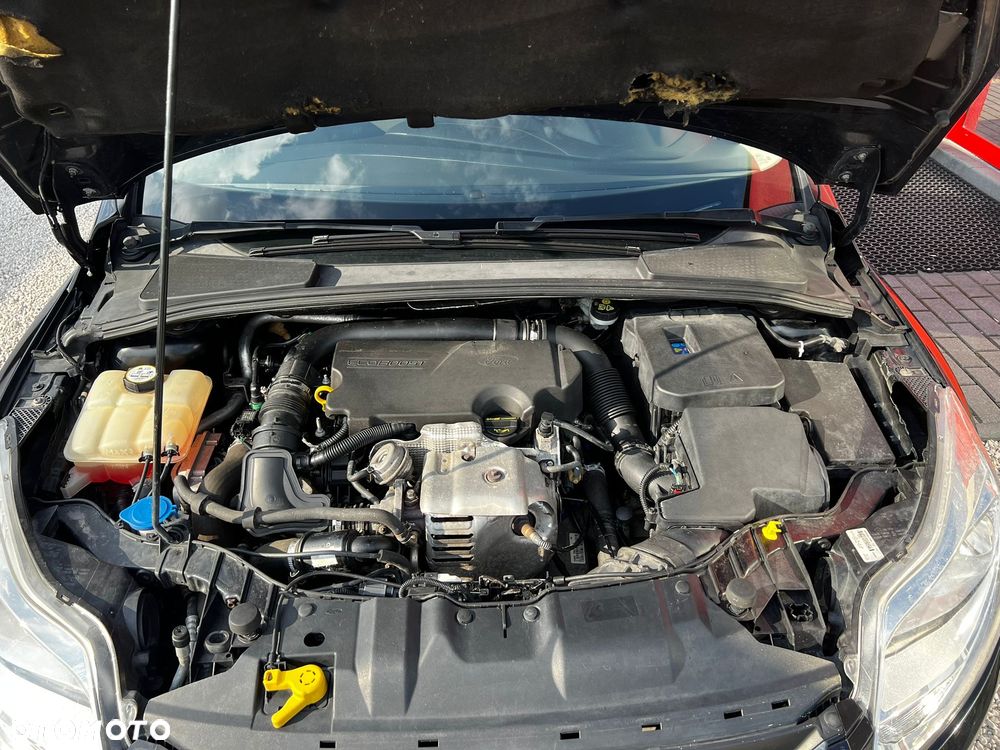 Ford Focus 1.0 EcoBoost Trend - 23