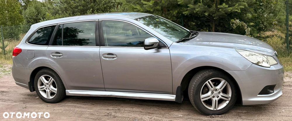 Subaru Legacy - 3
