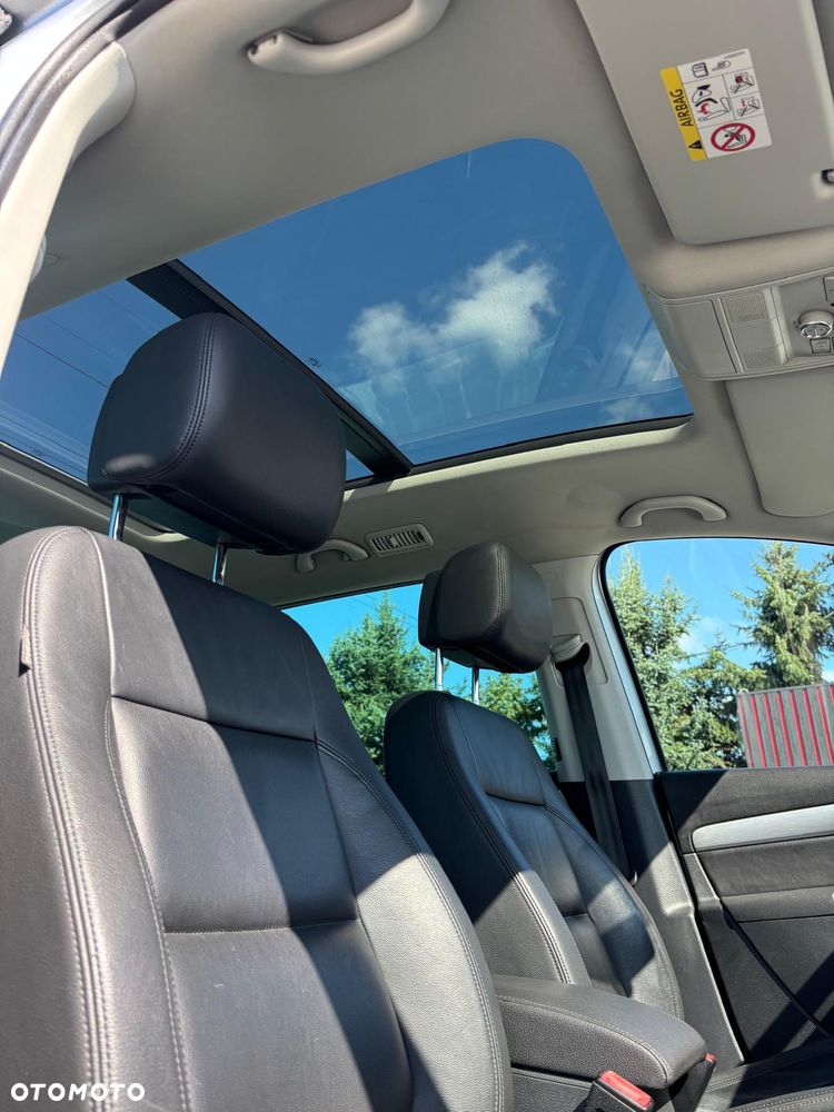Volkswagen Sharan - 9