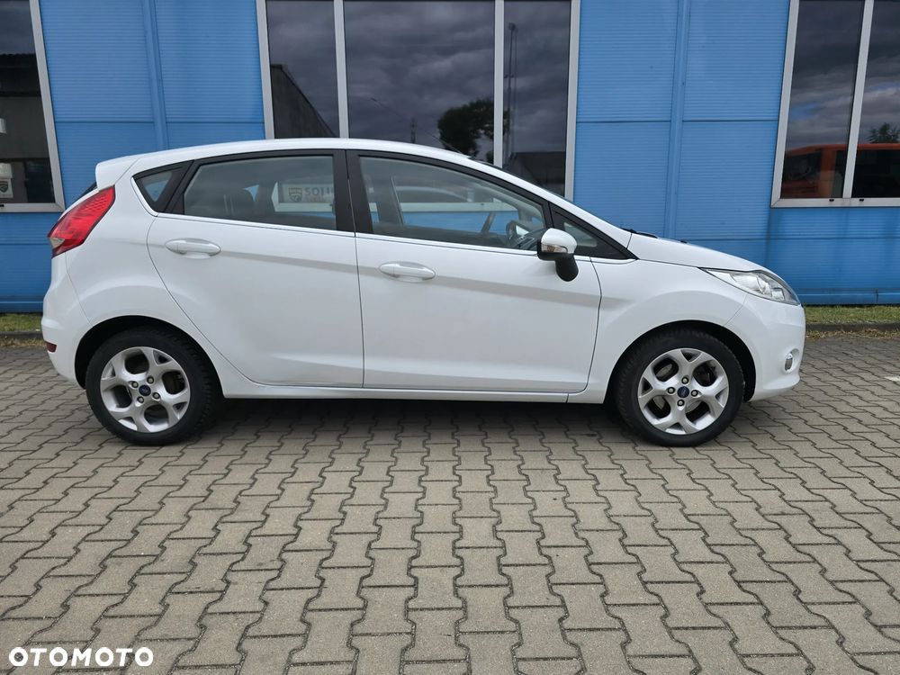 Ford Fiesta 1.25 Titanium - 12
