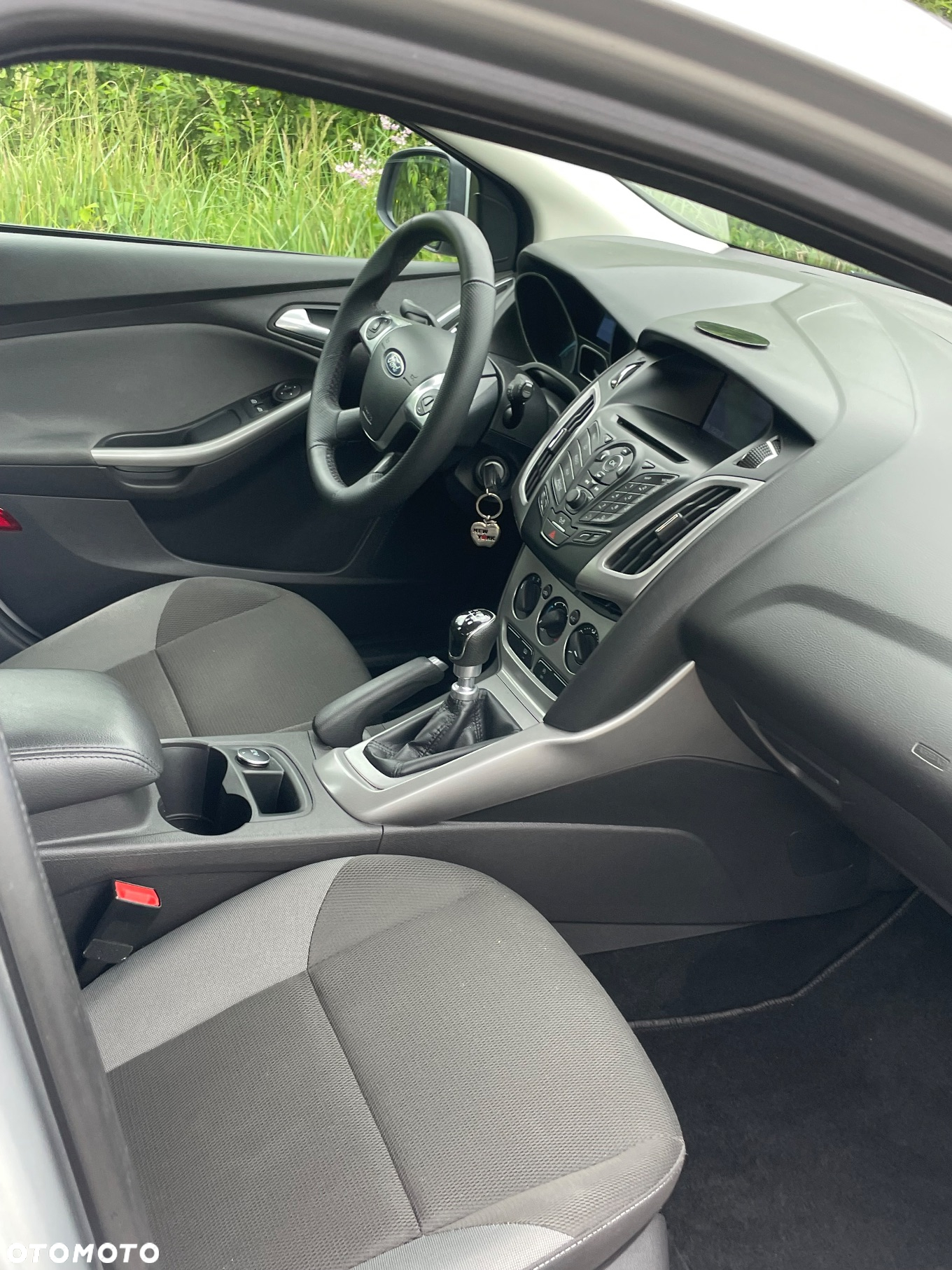 Ford Focus 1.6 TDCi DPF Champions Edition - 8
