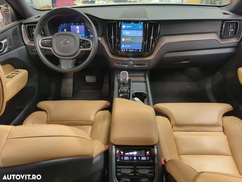 Volvo XC 60 B5 D AWD Geartronic Inscription - 3