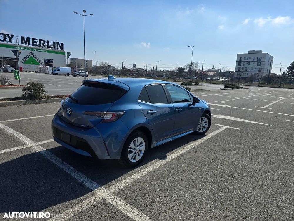 Toyota Corolla 1.8 HSD Dynamic - 3