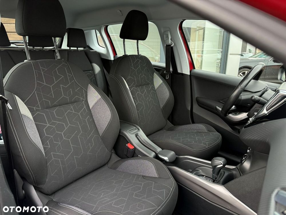 Peugeot 2008 1.2 Pure Tech Active S&S EAT6 - 9