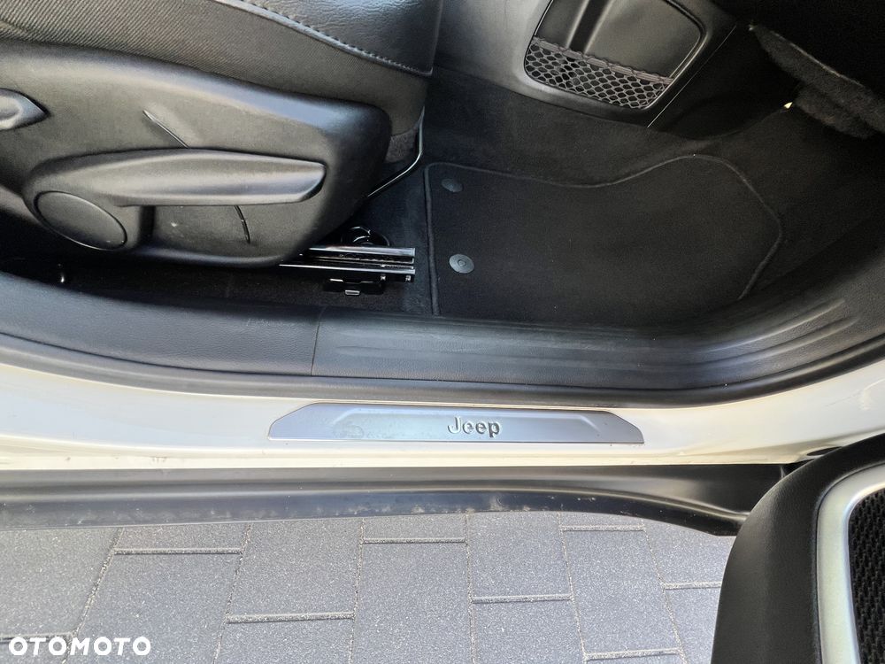 Jeep Compass 1.4 TMair Limited 4WD S&S - 17