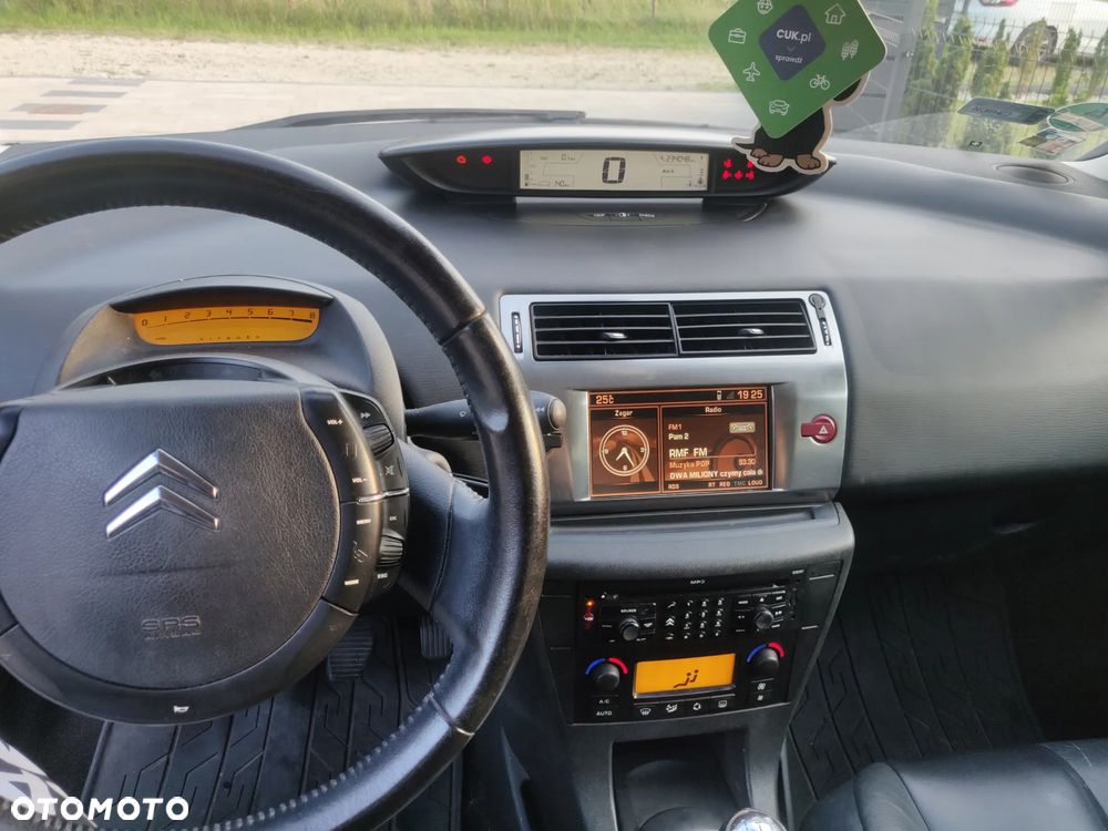 Citroën C4 1.6 16V Impress - 11