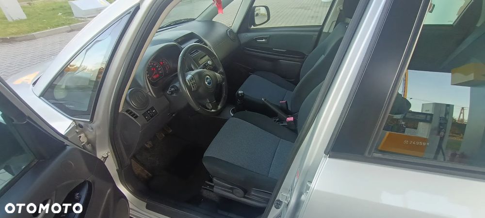 Fiat Sedici 1.6 16V 4x4 Luxury - 13