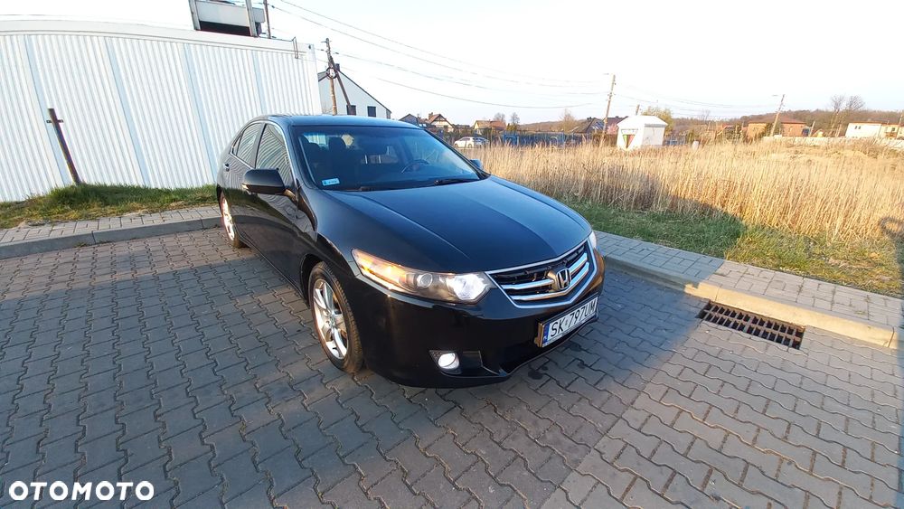 Honda Accord 2.0 Comfort - 29