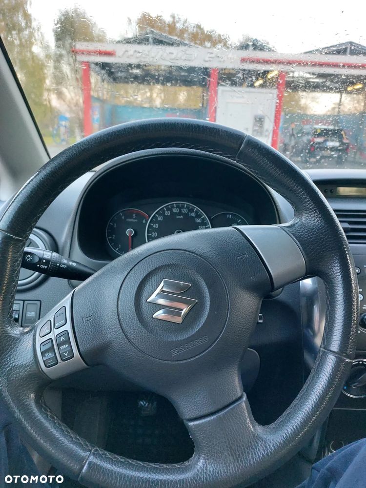 Suzuki SX4 1.9 DDiS DPF 4x2 Comfort - 7