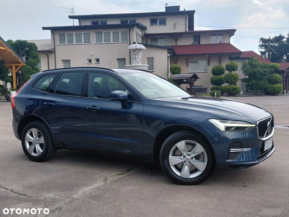 Volvo XC 60 B4 D AWD Geartronic Momentum - 8