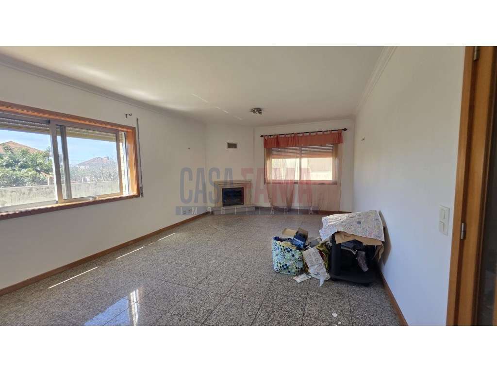 Apartamento T2 com Garagem Fechada na Maia - Grande imagem: 5/37