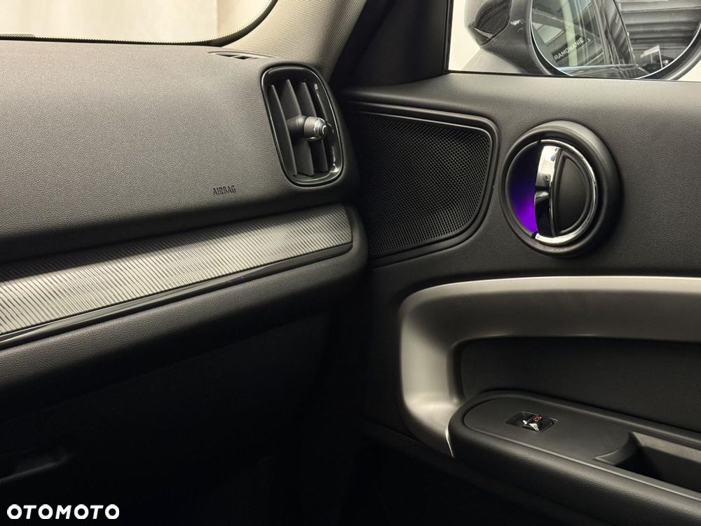 MINI Countryman - 24