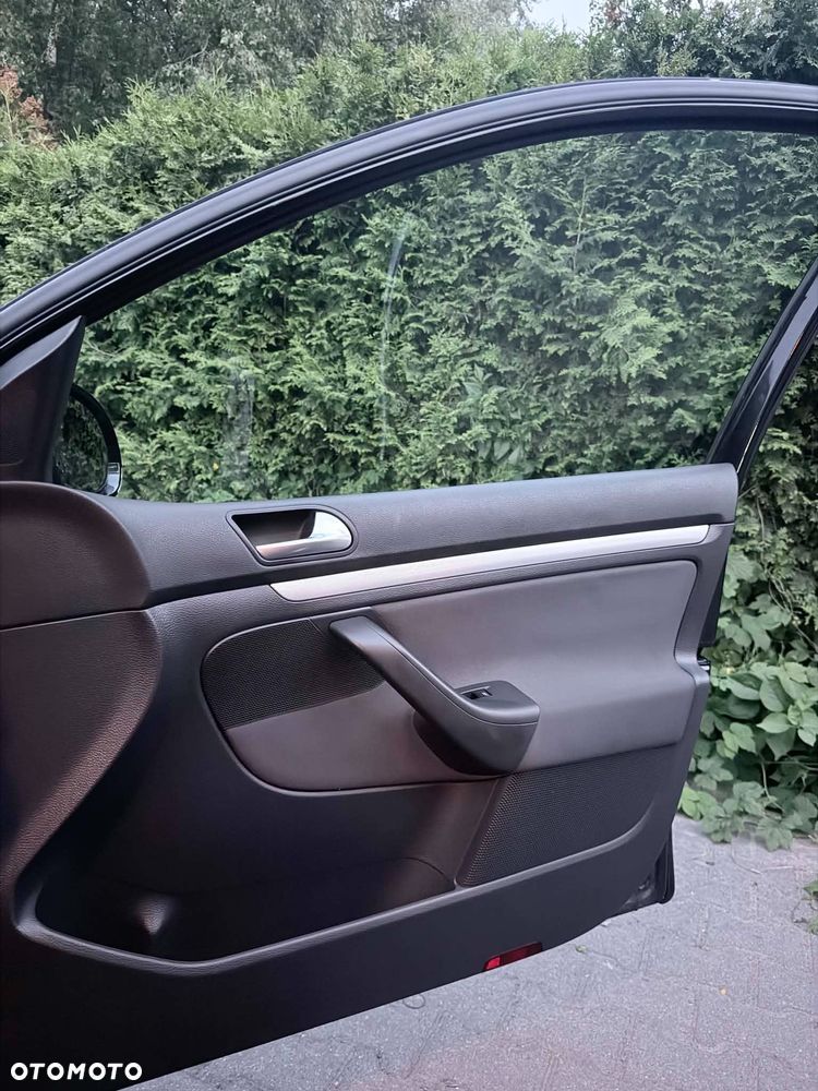 Volkswagen Golf 1.6 Trendline - 3