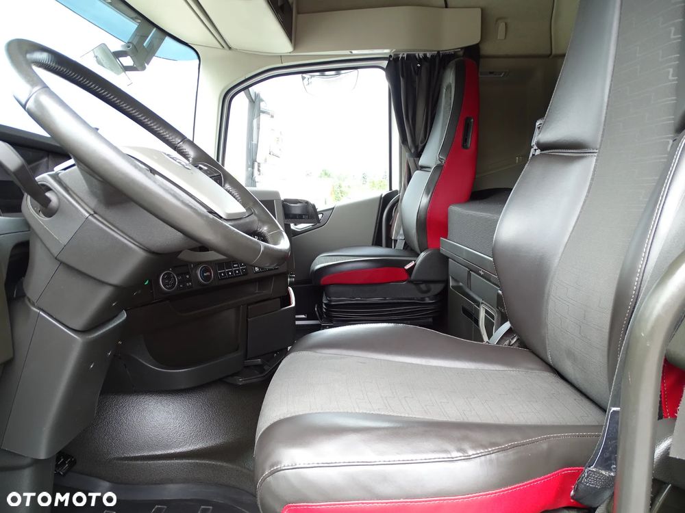 Volvo FH 500 Globetrotter - 8