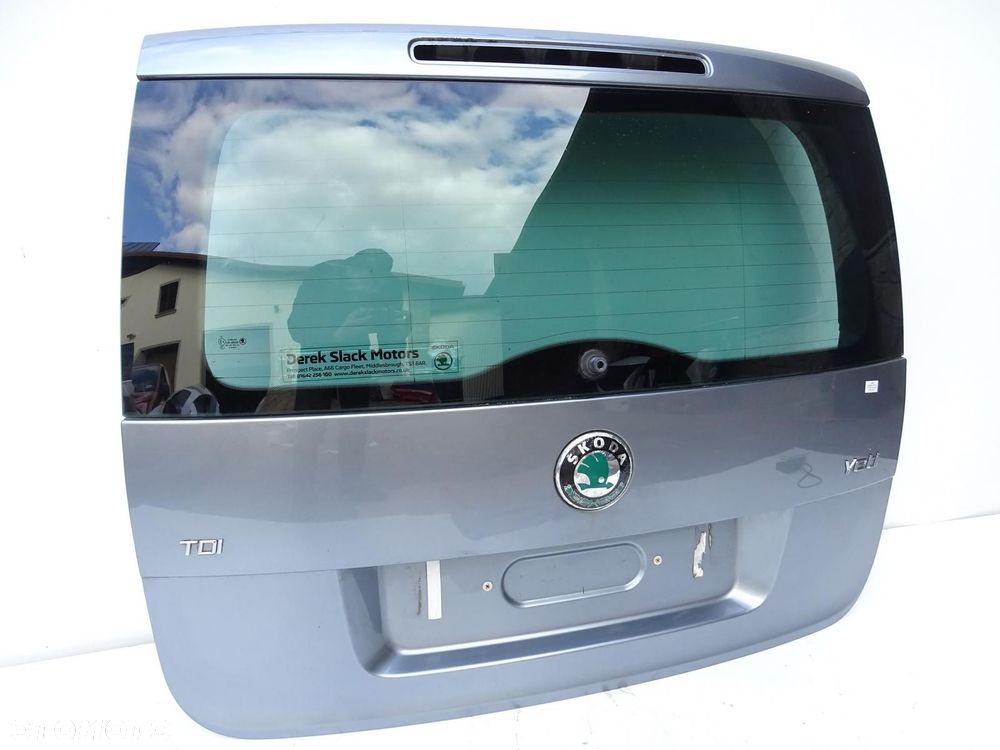 KLAPA TYŁ TYLNA BAGAŻNIKA + SZYBA LF8L SKODA YETI I 09-13r - 3