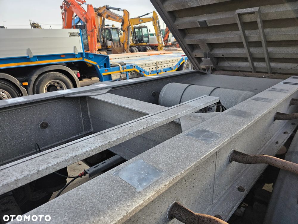 Benalu 51m3 Klapo-Dzwi 5340kg Waga z Niemiec - 12