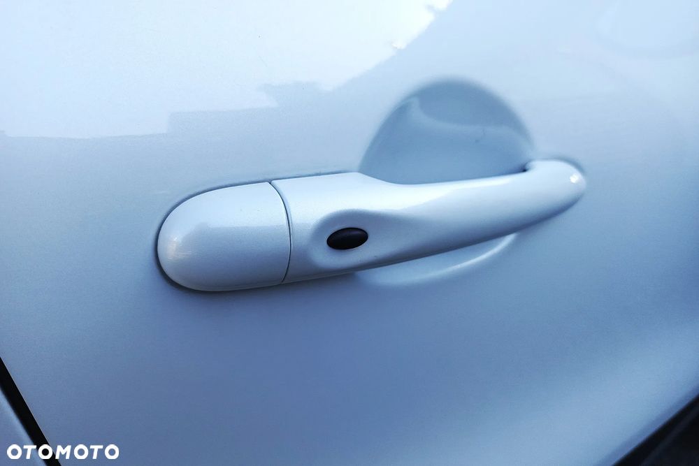 Renault Captur ENERGY TCe 120 Initiale Paris - 10