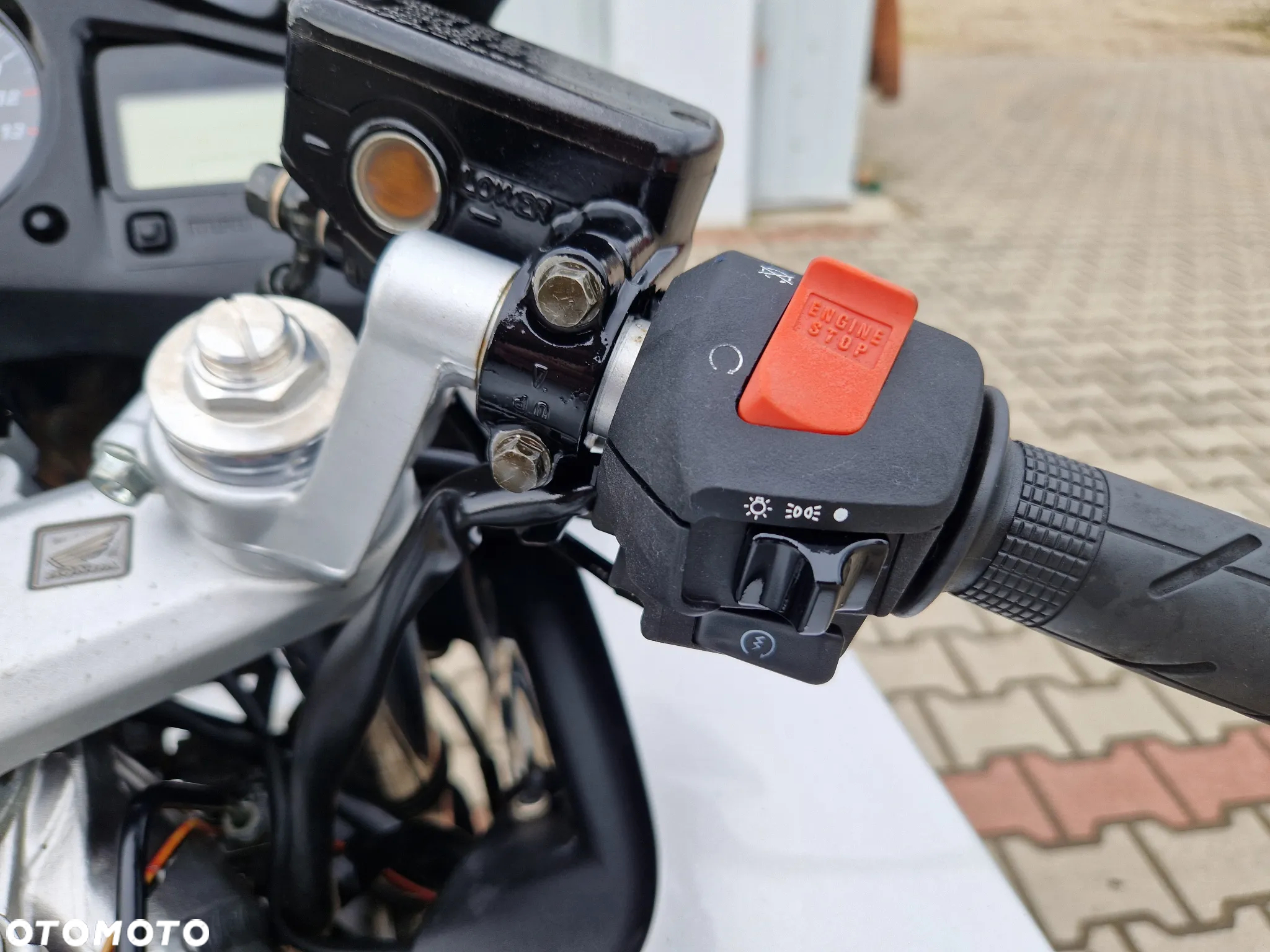 Honda VFR - 36