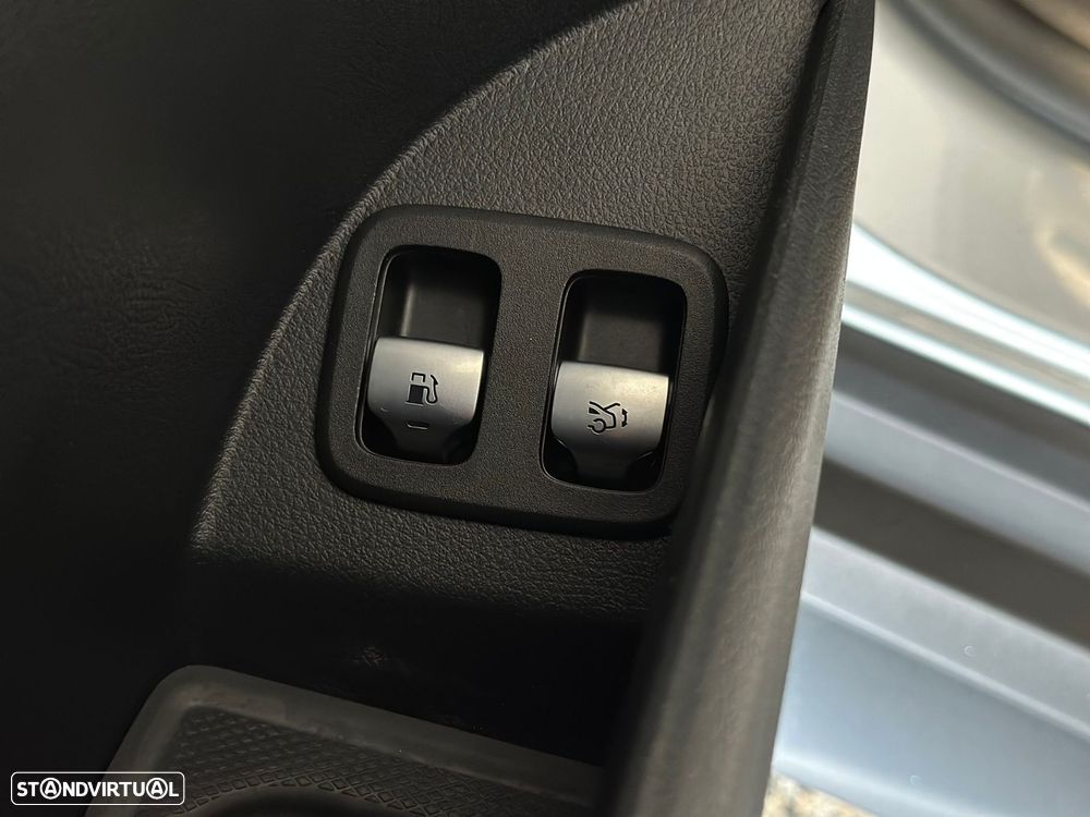 Mercedes-Benz GLC 300 e 4Matic 9G-TRONIC Edition AMG Line - 15