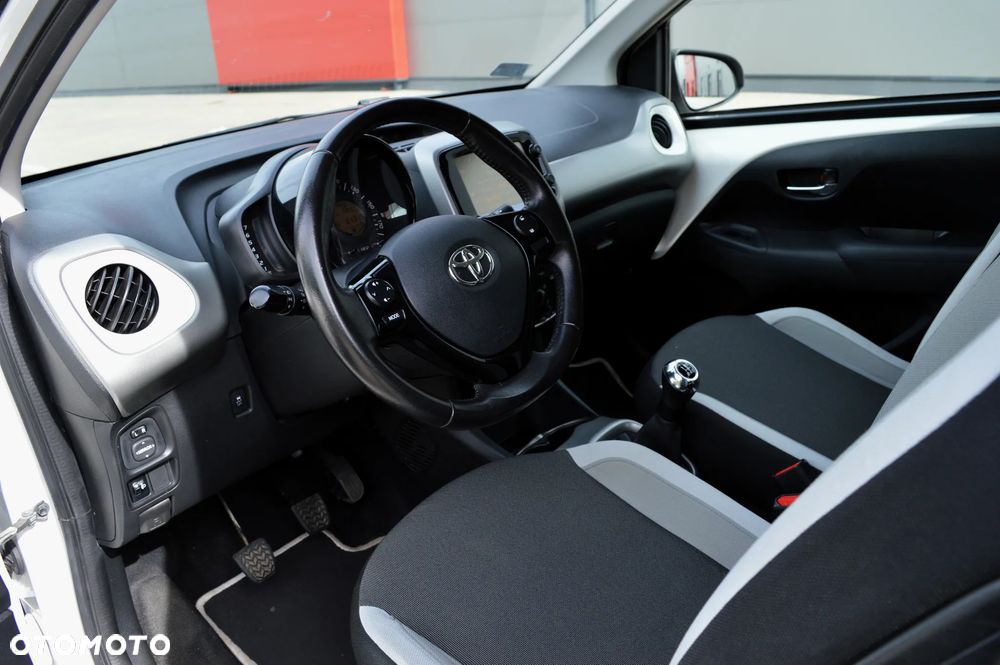 Toyota Aygo 1.0 VVT-i Sprint EU6 - 5