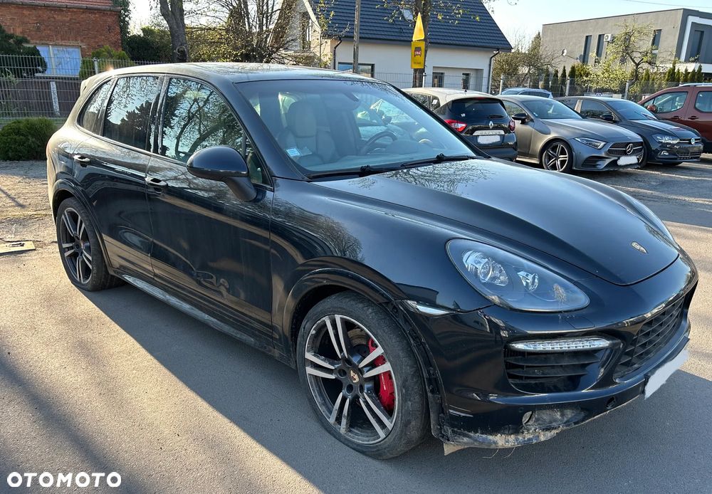 Porsche Cayenne Turbo Tiptronic S - 5