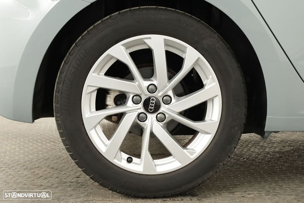 Audi A1 Sportback 30 TFSI Advanced S tronic - 5