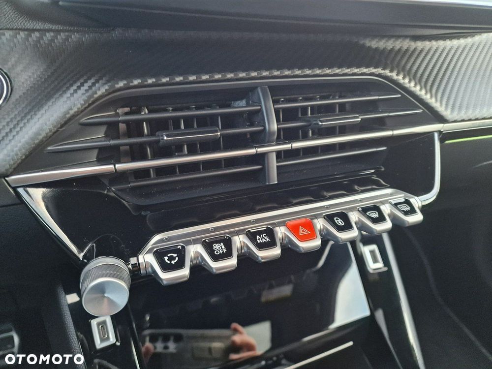 Peugeot 2008 1.5 BlueHDi GT S&S EAT8 - 39