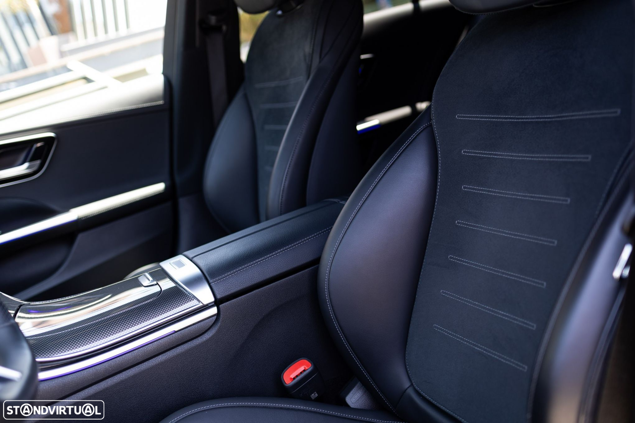 Mercedes-Benz C 300 e AMG Line - 33
