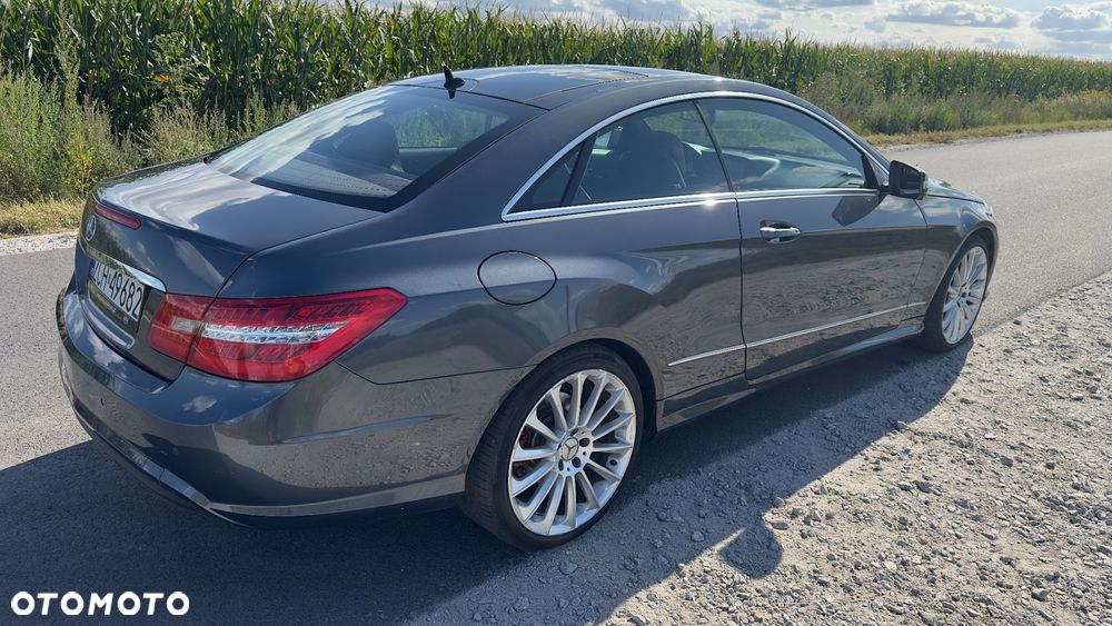 Mercedes-Benz Klasa E 220 CDI BlueEff - 5