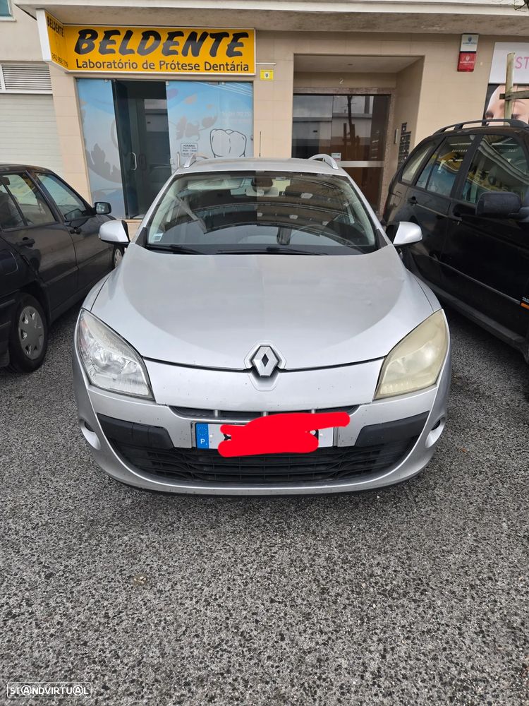 Renault Mégane Break 1.5 dCi Dynamique - 1