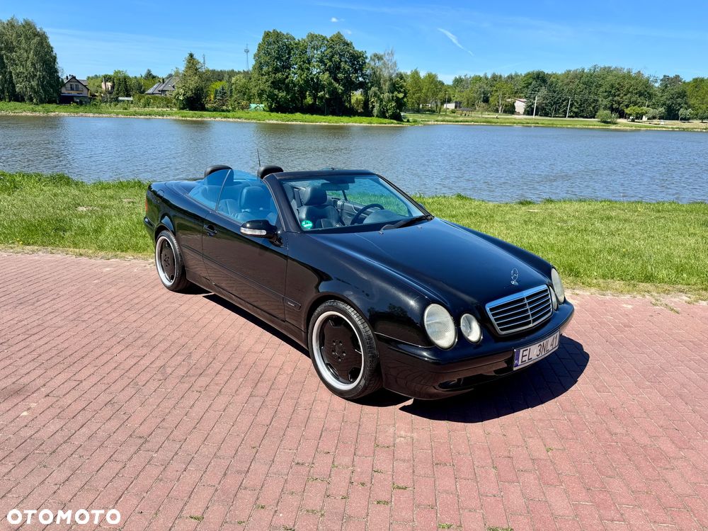 Mercedes-Benz CLK - 1