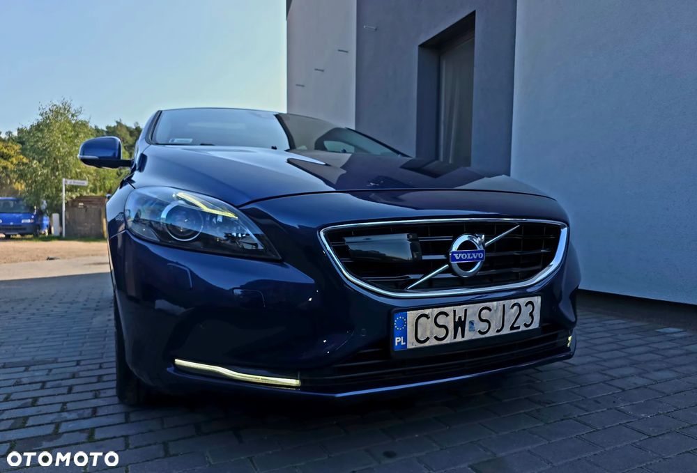 Volvo V40 D4 Drive-E Ocean Race - 33