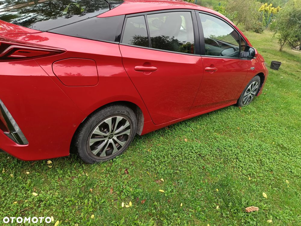 Toyota Prius - 2
