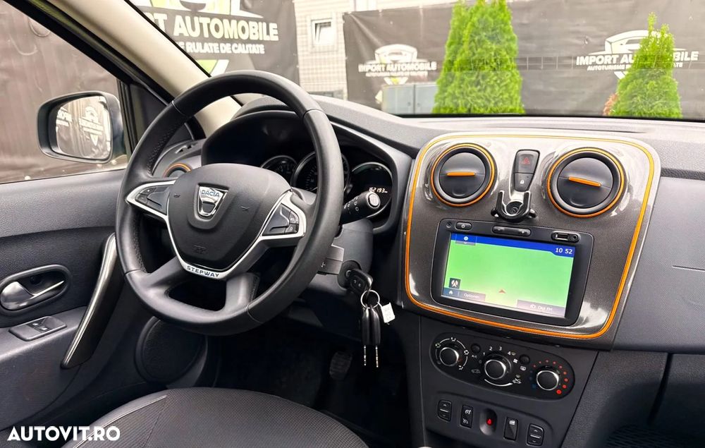 Dacia Sandero Stepway dCi 90 S&S Prestige - 8