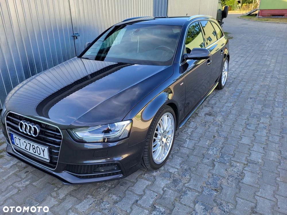 Audi A4 - 1