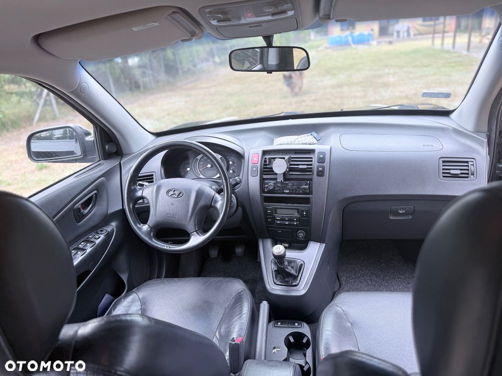 Hyundai Tucson 2.0 Comfort 2WD - 6