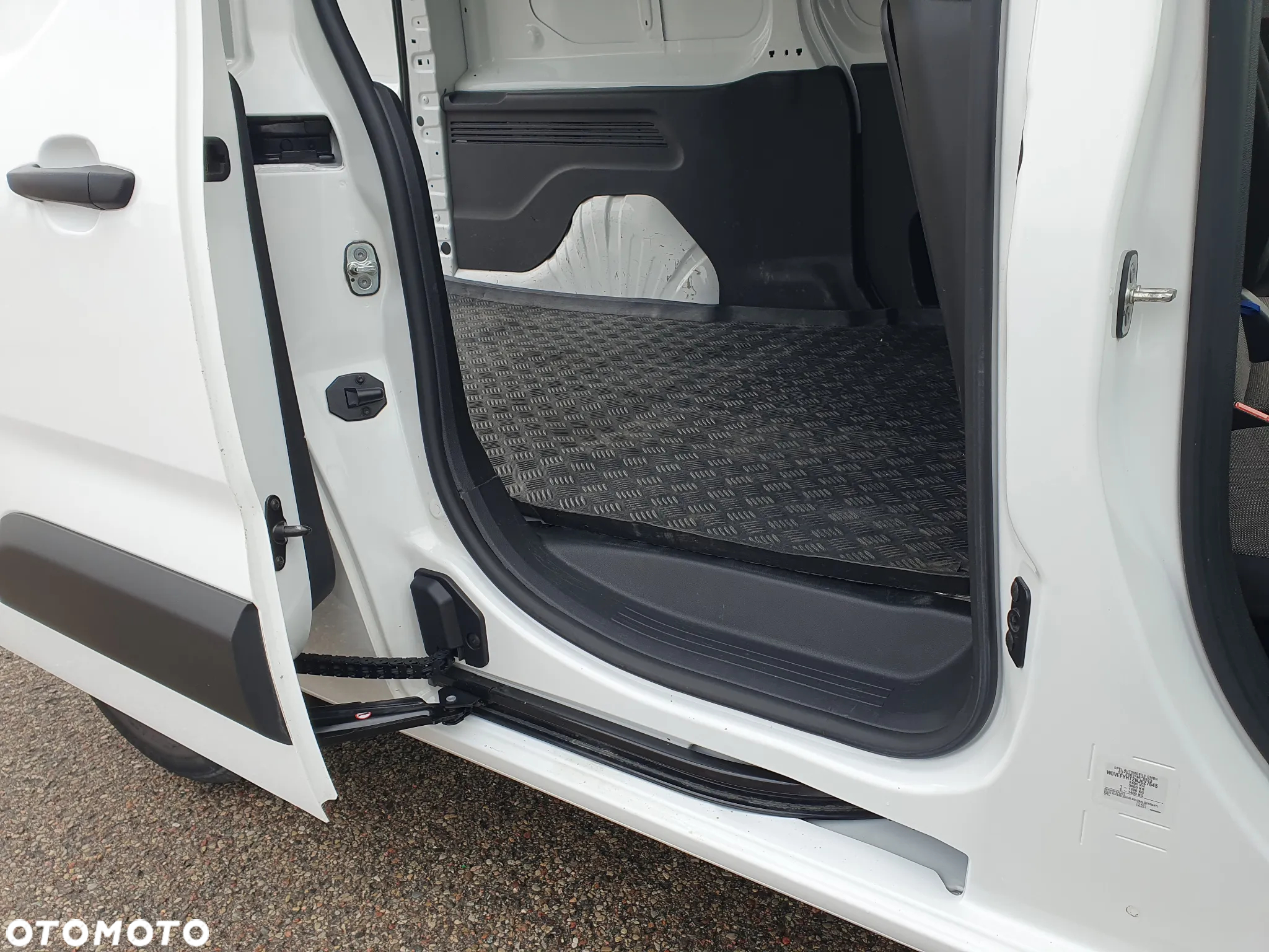 Opel Combo - 31