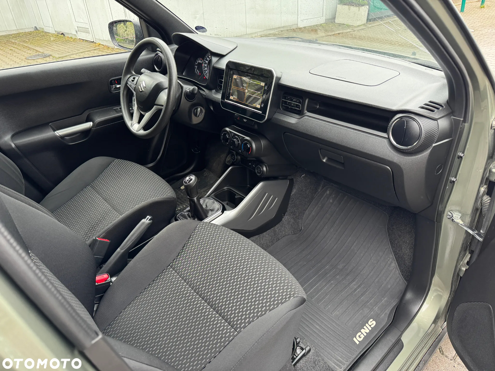 Suzuki Ignis 1.2 SHVS Premium 4WD - 10
